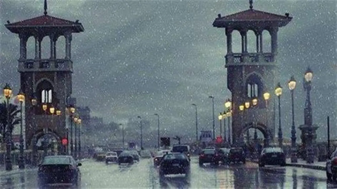 تغيرات مفاجئة في طقس الإسكندرية وموعد بدء اضطراب حركة الملاحة البحرية